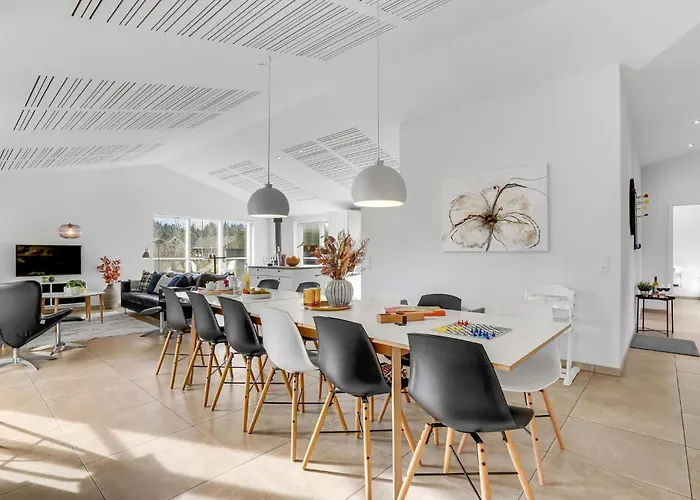 Semesterbostad Awesome In With Sauna *